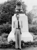 1946年在美国普林斯顿大学高等研究所留影。