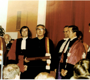 1979年法国南锡（Nancy）大学授予华罗庚荣誉博士学位。